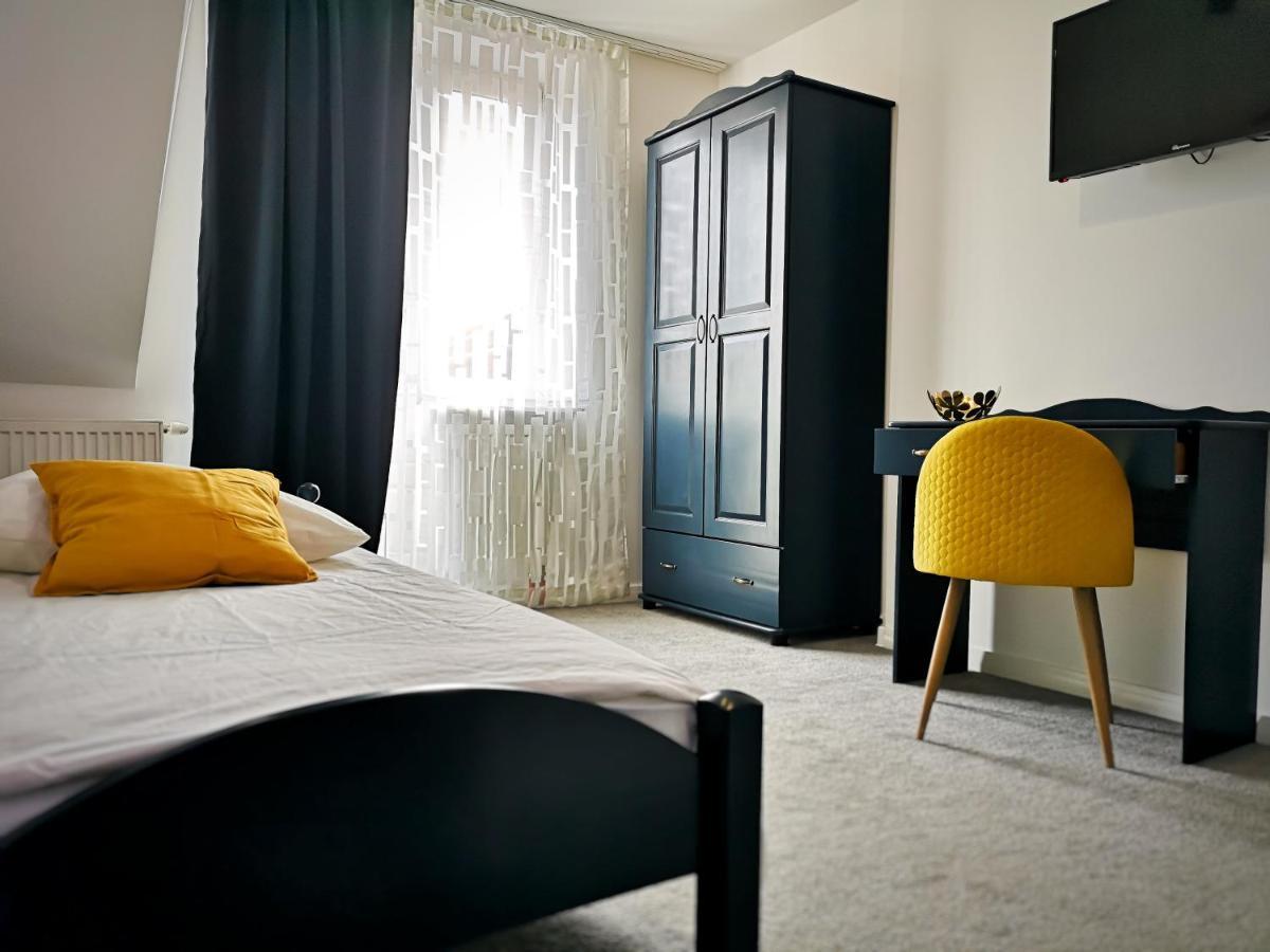 Hotel Tara Kielce Luaran gambar